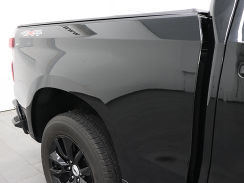 Used 2022 Chevrolet Silverado 1500 RST w/ Convenience Package II AWD/4WD image 26