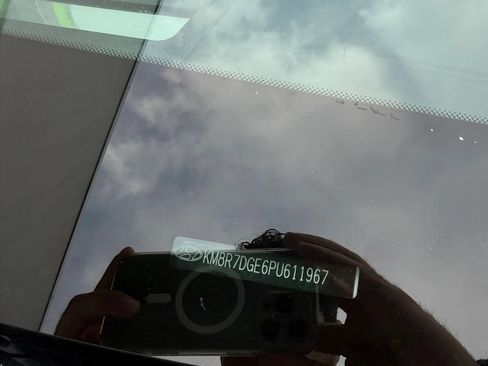 Used 2023 Hyundai Palisade Calligraphy image 35