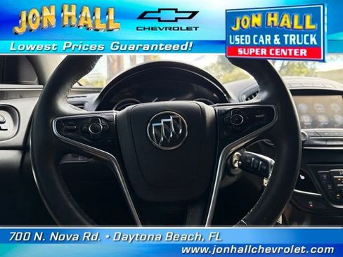 Used 2017 Buick Regal Sport Touring image 21