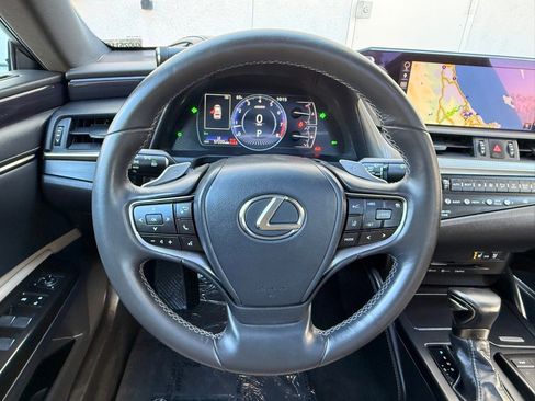 Used 2019 Lexus ES 350 Premium w/ Premium Package image 19