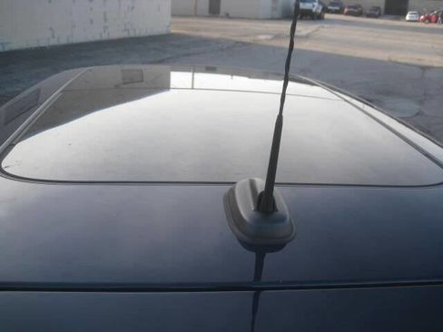 Used 2015 MINI Cooper 2-Door Hardtop image 10