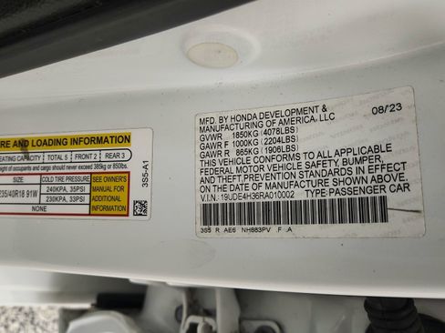 Used 2024 Acura Integra A-Spec FWD image 21