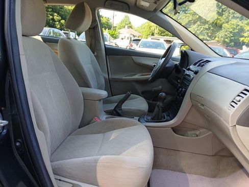 Used 2009 Toyota Corolla S FWD image 16