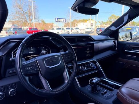 Used 2024 GMC Sierra 1500 Denali Ultimate image 13