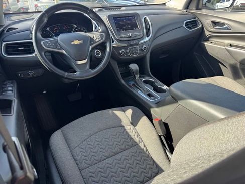 Used 2022 Chevrolet Equinox LT AWD/4WD image 14