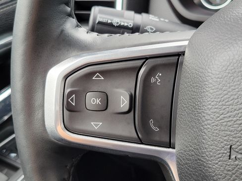 Used 2023 RAM 2500 Laramie AWD/4WD image 11