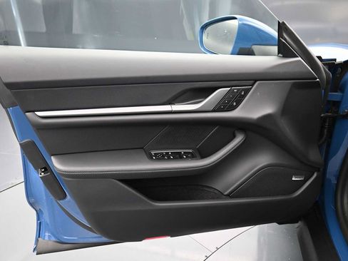 New 2026 Porsche Taycan RWD image 7