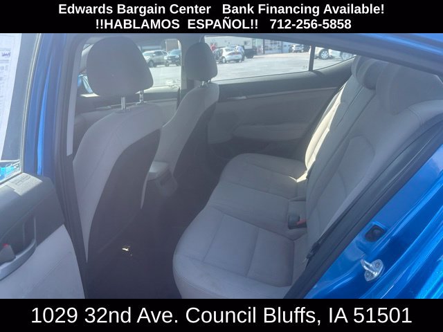 Used 2017 Hyundai Elantra SE FWD image 12