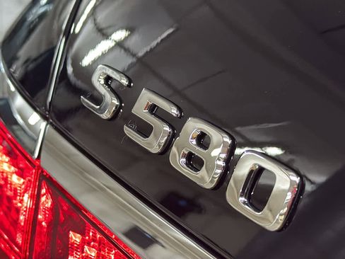 New 2026 Mercedes-Benz S 580 4MATIC Sedan image 11