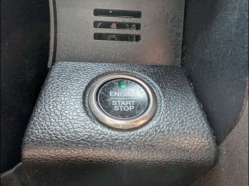 Used 2017 Ford F150 Raptor w/ Equipment Group 802A Luxury AWD/4WD image 13