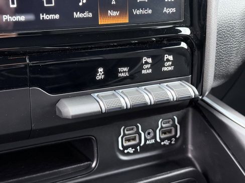 Certified 2023 RAM 1500 Big Horn image 29