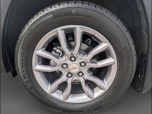 Used 2023 GMC Terrain SLT w/ Tech Package FWD image 25