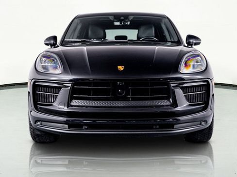 Used 2022 Porsche Macan S w/ Premium Package Plus image 23