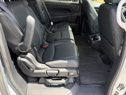 Used 2025 Honda Odyssey EX-L image 24