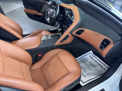 Used 2016 Chevrolet Corvette Z06 w/ 3LZ Preferred Equipment Group image 11