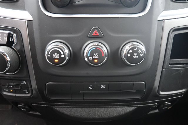 Used 2024 RAM 1500 Classic SLT AWD/4WD image 25