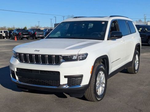 New 2025 Jeep Grand Cherokee L Laredo image 4