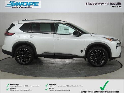 Used 2026 Nissan Rogue SV AWD/4WD image 3