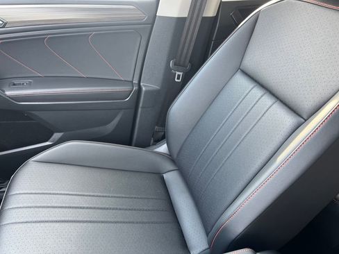 Used 2024 Volkswagen Tiguan Wolfsburg Edition image 26