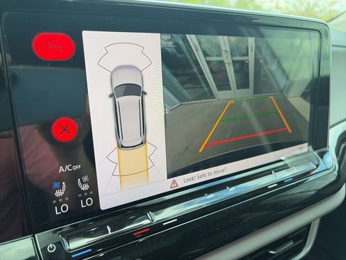 New 2026 Volkswagen Atlas Peak Edition AWD/4WD image 16