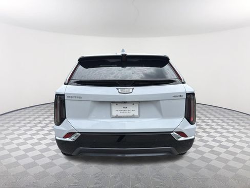 New 2026 Cadillac Optiq Luxury 1 RWD image 5
