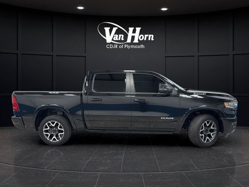 Used 2025 RAM 1500 Laramie w/ Laramie Southwest Edition AWD/4WD image 8