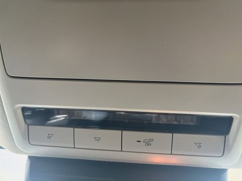 Certified 2025 MAZDA CX-50 2.5 Hybrid w/ Preferred Pkg image 17