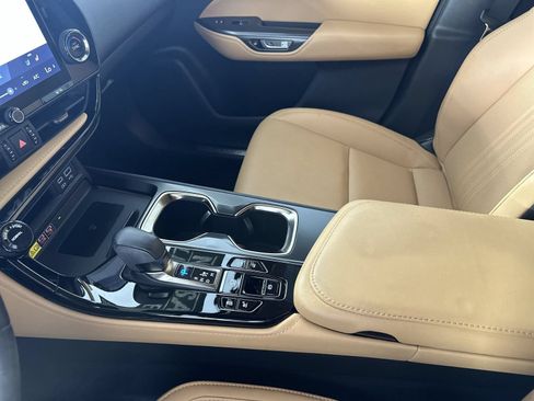 Used 2023 Lexus NX 350 AWD image 21