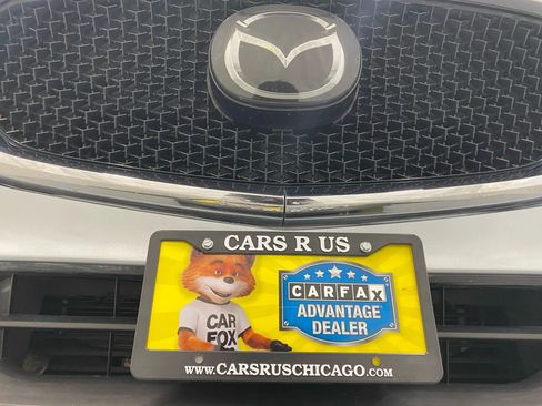 Used 2018 MAZDA CX-5 Touring image 4