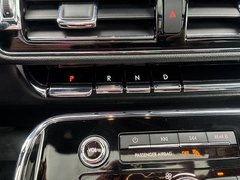 Used 2022 Lincoln Navigator Reserve AWD/4WD image 24