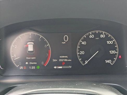 Certified 2023 Honda Pilot Touring image 10