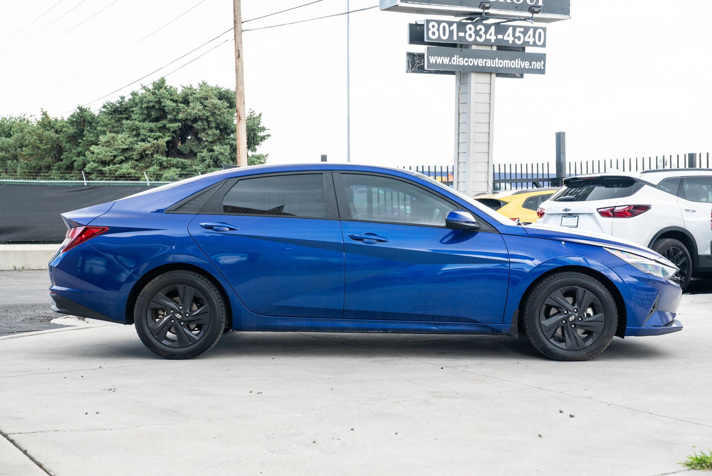 Used 2021 Hyundai Elantra SEL FWD image 11