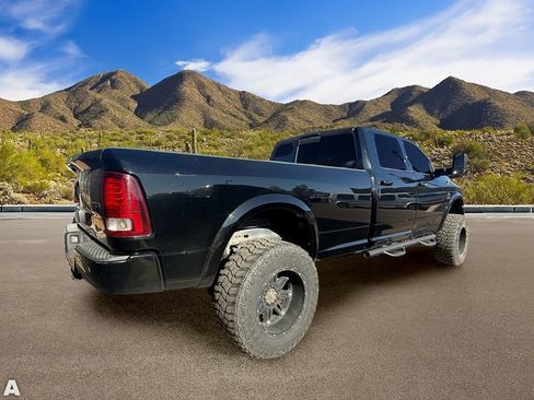 Used 2015 RAM 2500 Laramie w/ Black Appearance Group image 4