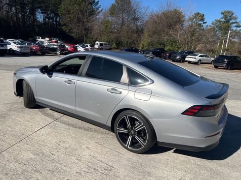 Used 2024 Honda Accord Sport image 7