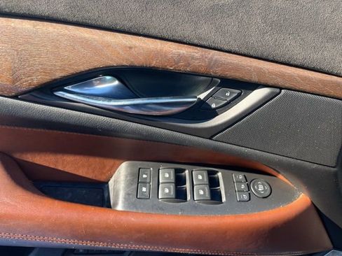 Used 2016 Cadillac Escalade Premium image 20