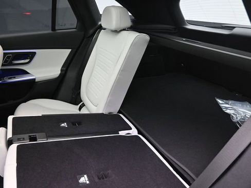 New 2026 Mercedes-Benz GLC 300 image 22