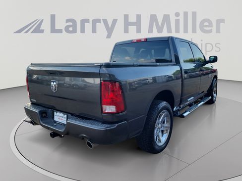 Used 2017 RAM 1500 Express w/ Express Value Package RWD image 5