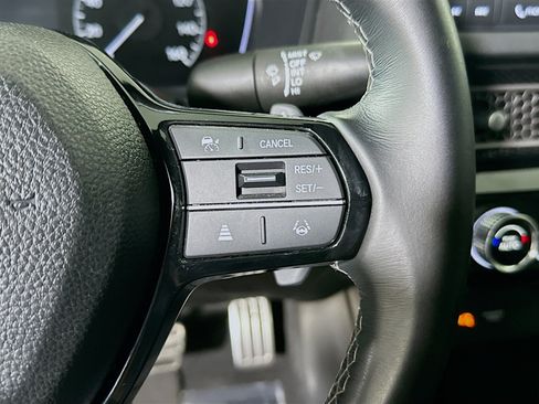 Used 2023 Honda Civic Sport image 17