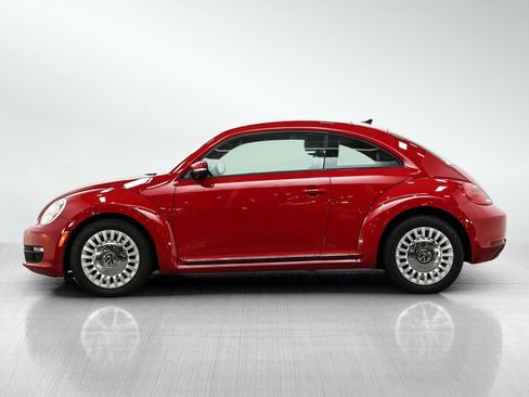 Used 2014 Volkswagen Beetle 1.8T FWD image 2