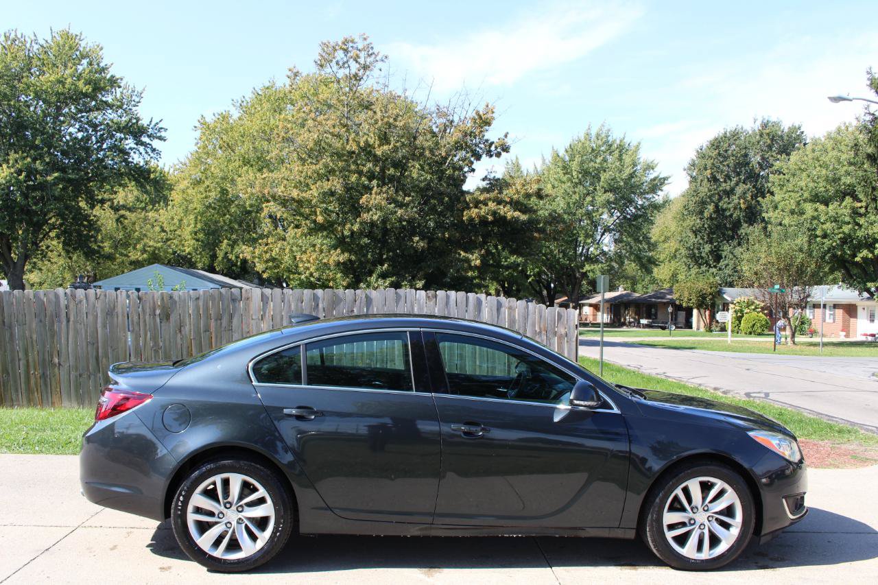 Used 2016 Buick Regal Premium FWD image 11