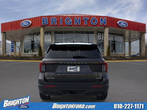 Used 2026 Ford Explorer Active image 8