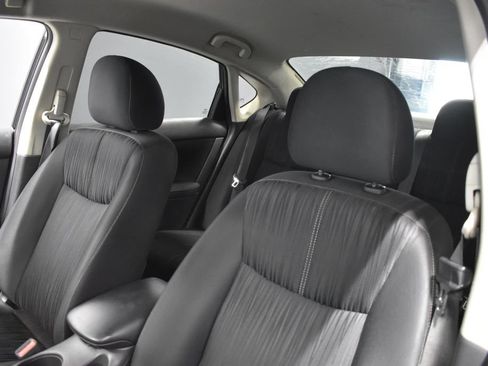 Used 2018 Nissan Sentra SV FWD image 16
