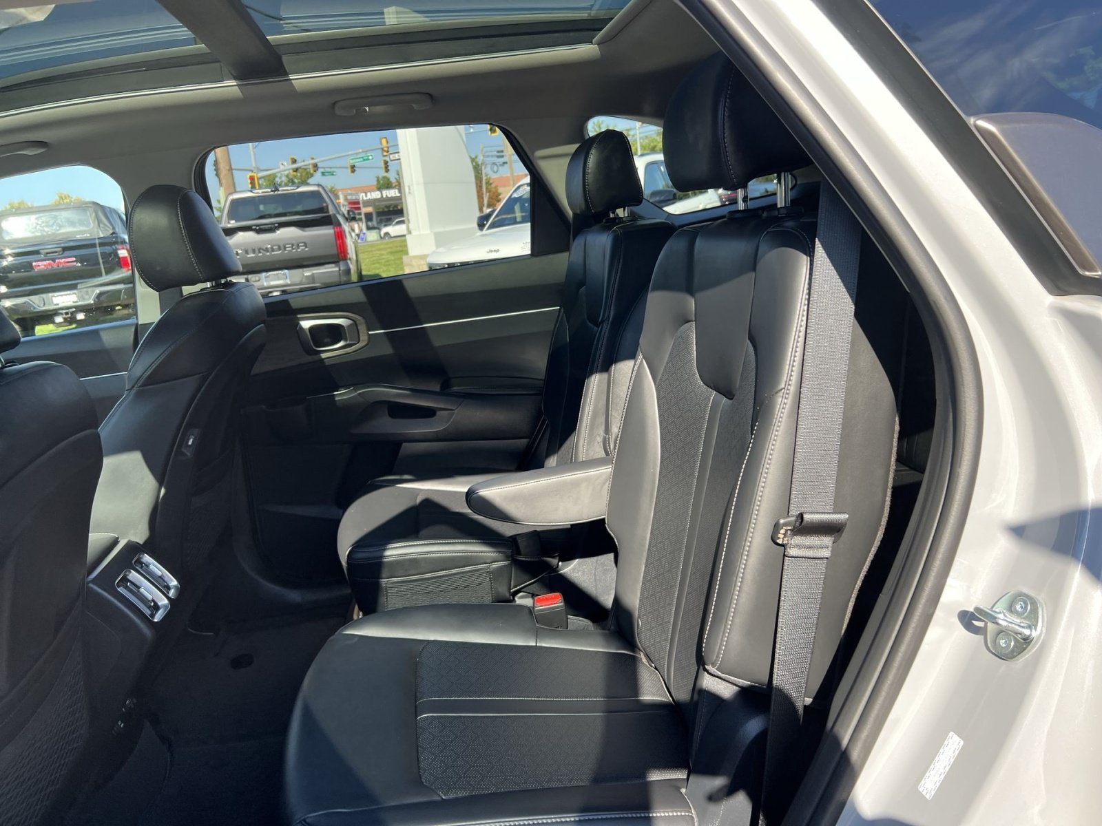 Used 2023 Kia Sorento X-Line EX AWD/4WD image 25