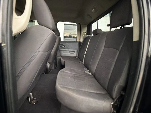 Used 2019 RAM 1500 Warlock AWD/4WD image 34