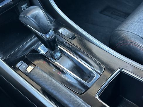 Used 2017 Honda Accord Sport Special Edition image 20