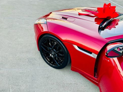 Used 2017 Jaguar F-TYPE S image 29