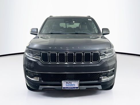 Used 2022 Jeep Wagoneer Series III w/ Flexible Seating Group AWD/4WD image 2