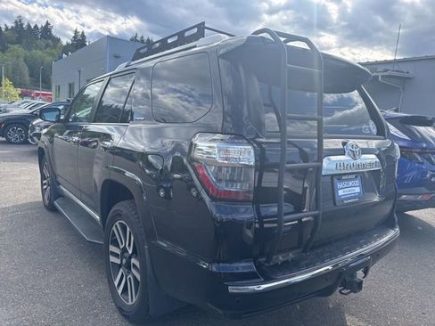 Used 2019 Toyota 4Runner Limited AWD/4WD image 2