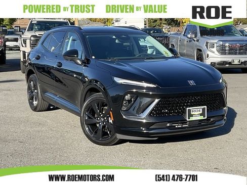 Certified 2025 Buick Envision Sport Touring image 1