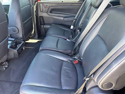 Used 2025 Honda Odyssey Sport-L image 10